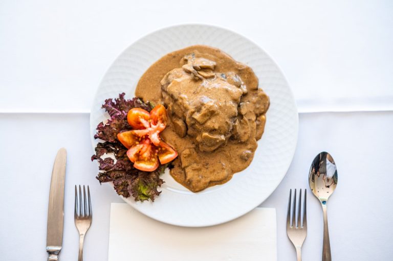 Steak with Mushroom Sauce
